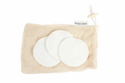 MAKEUP REMOVER PADS