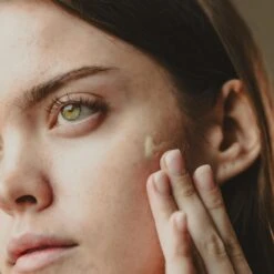 CLARIFYING ANTI-BLEMISH FACE SERUM | 1 OZ -Rowe Casa Organics Shop AB Serum 3