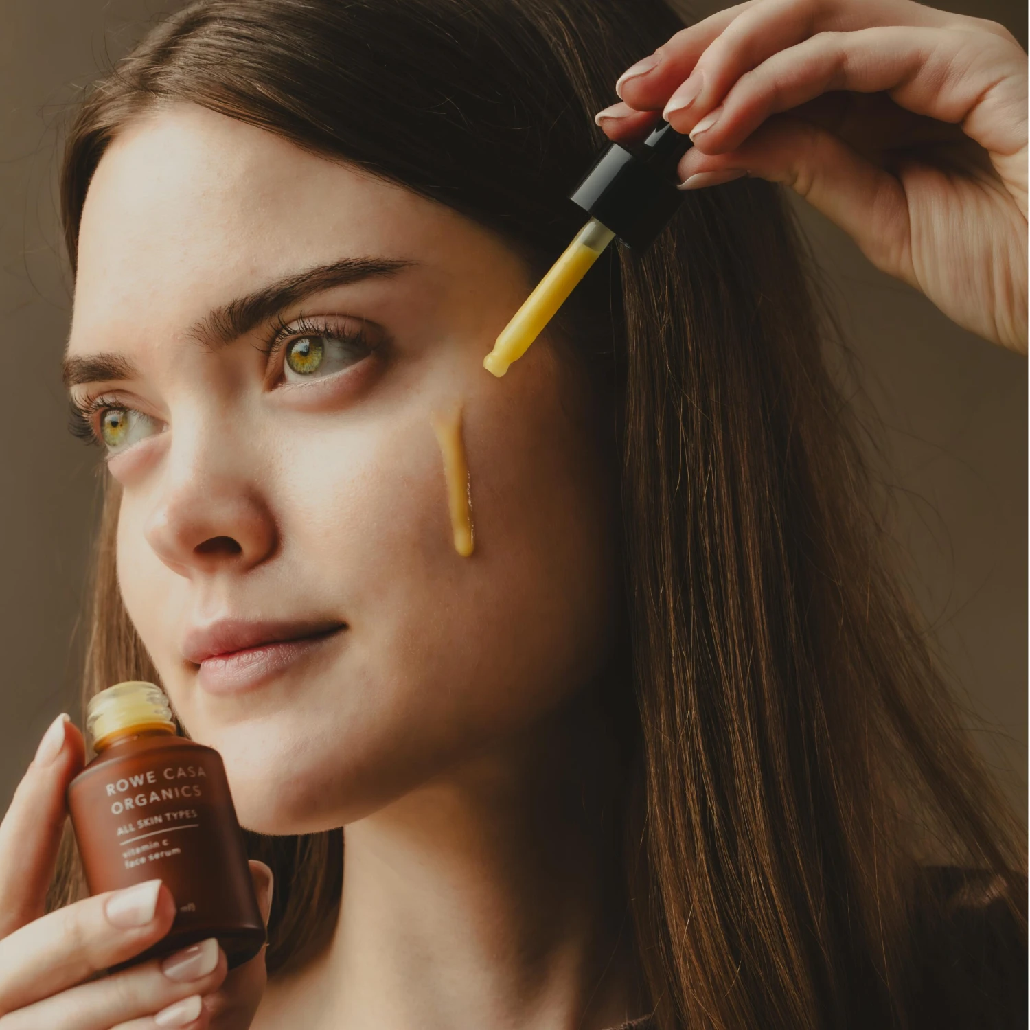 VITAMIN C FACE SERUM | 1 OZ 5 VITAMIN C FACE SERUM | 1 OZ - Image 3